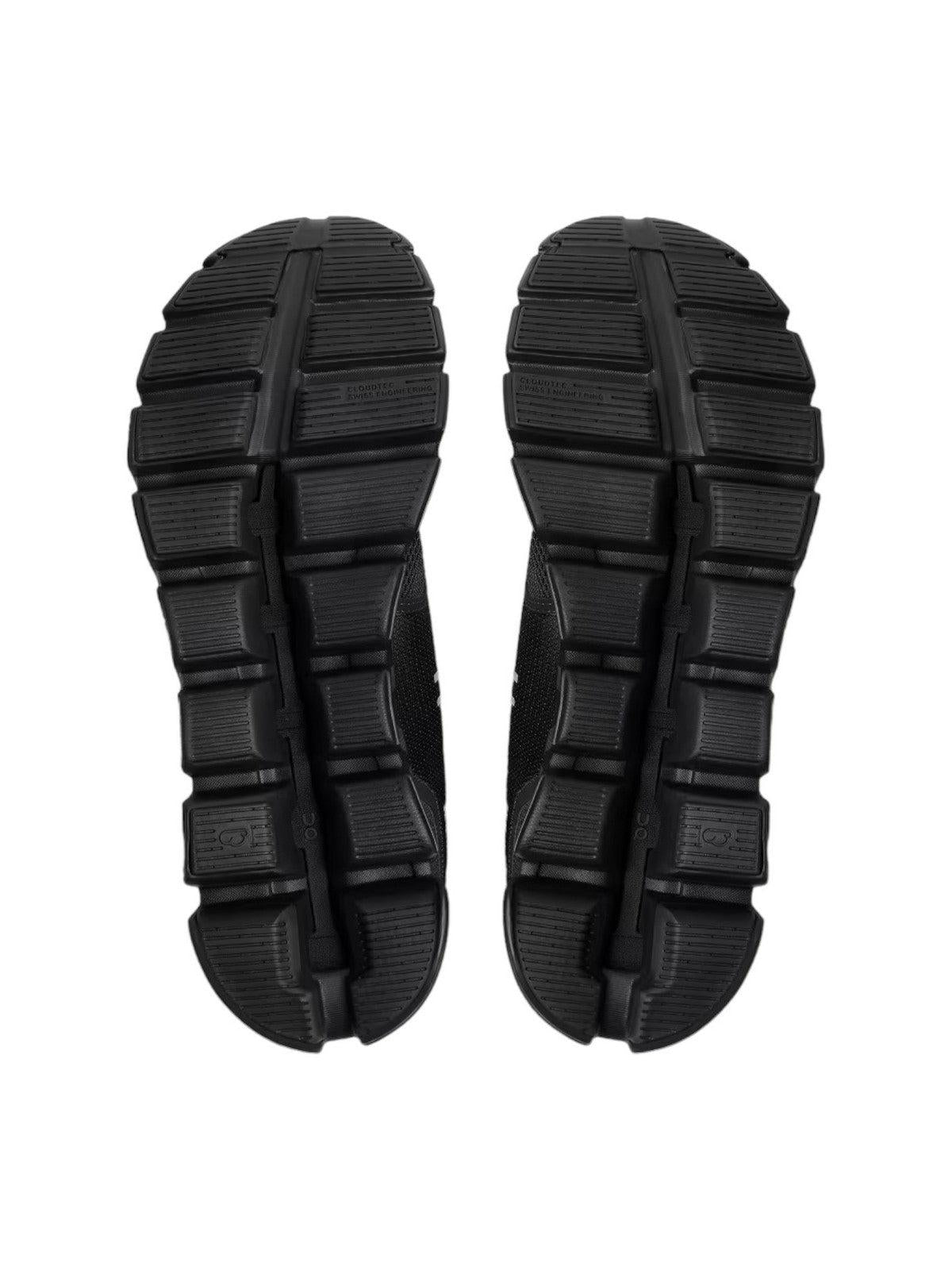 Sneaker Nera On Uomo - Cloudnova 26.99822 - Stilato